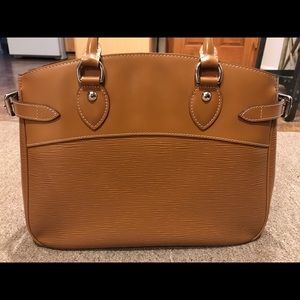 Authentic LV Passy- Camel Color